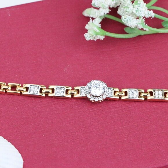 "Rose Gold Bracelet with Sparkling Centerpiece & Link Detailing, XPBL0830 - Picture 4 of 12